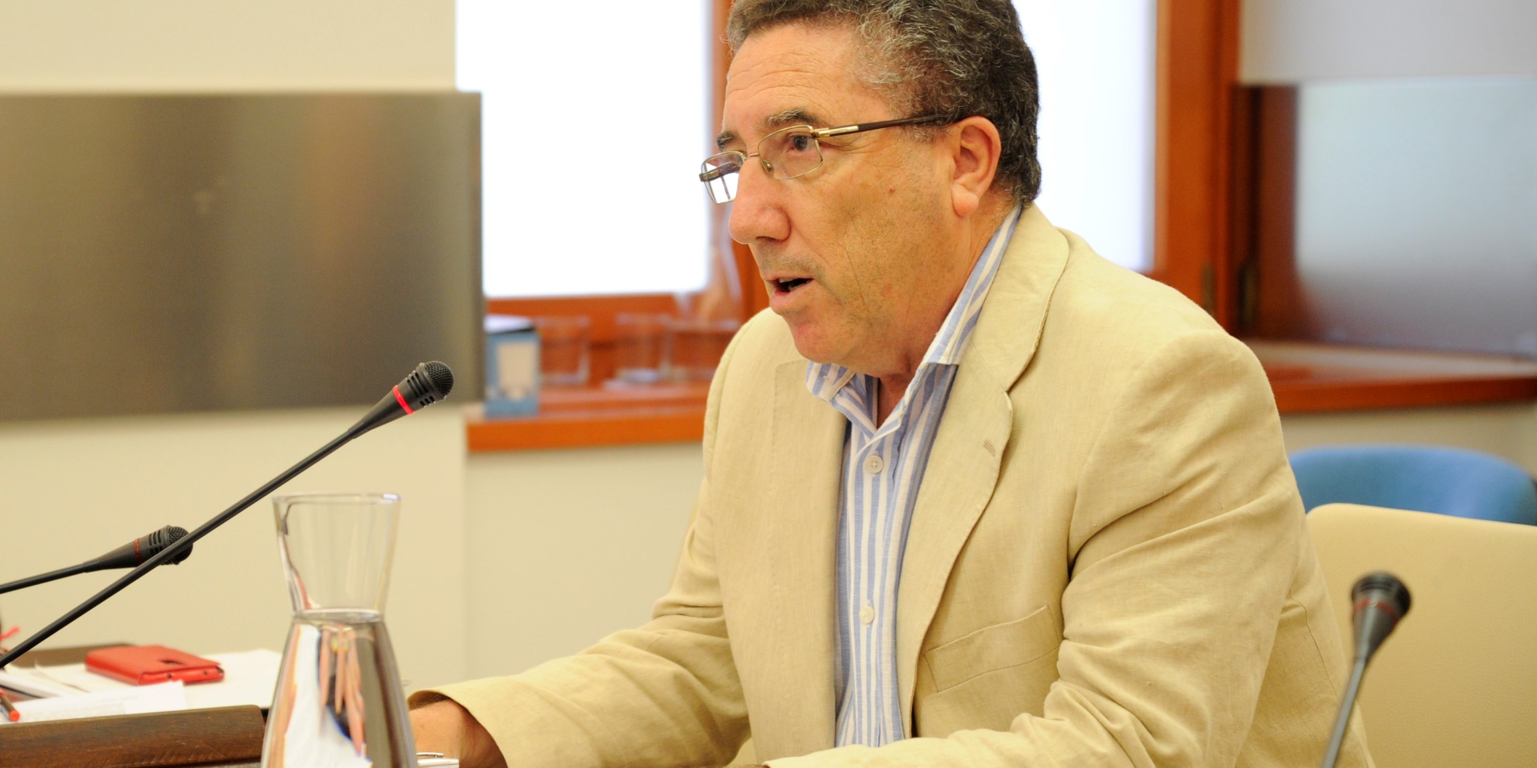 foto presidente aeef