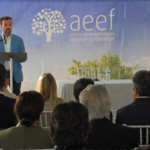 encuentro con Maria Guardiola