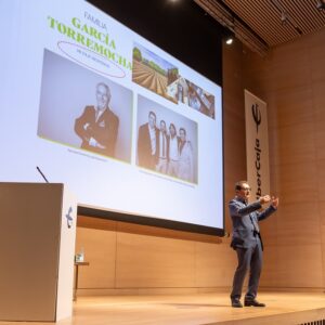 AEEF61 210524 AEEF61 210524