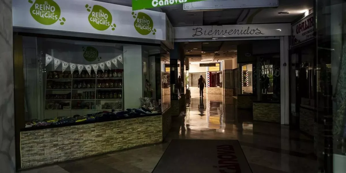 foto apagón Periódico Extremadura